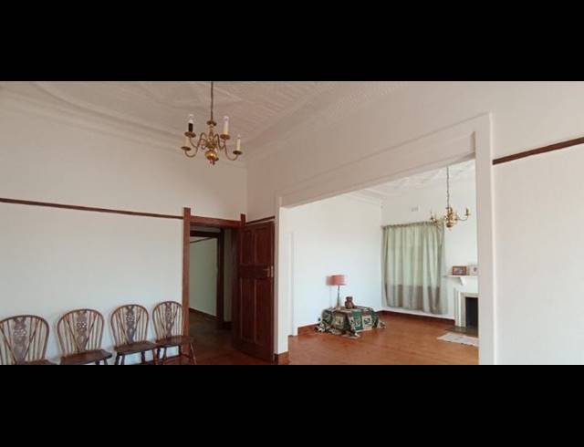 3 BEDROOM HOUSE FOR SALE IN KENSINGTON